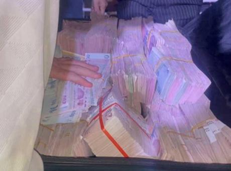 5 bin kişi katıldı! ‘Toy babaları' paraları saydı: 5 kilo altın ve 19 milyon TL takı