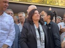 AK Parti'ye katılan Çerçioğlu'ndan belediye önünde yeni açıklama: Hiçbir şeyden korkum yok