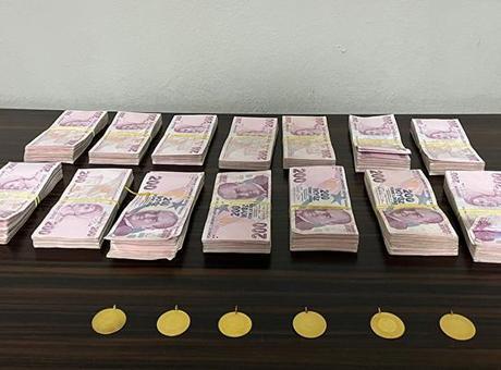Annesine sürpriz yapmak istedi yanlışlıkla altınları çöpe attı