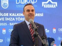Bakan Kacır: Daha güçlü Türkiye'nin temellerini atıyoruz