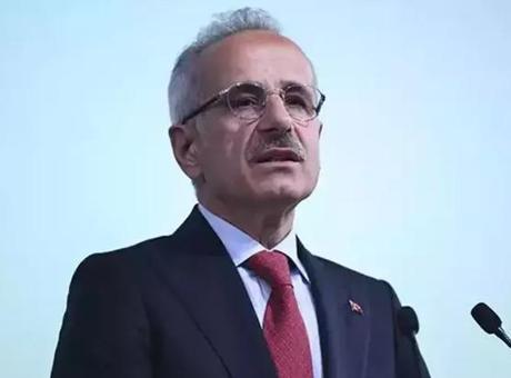 Bakan Uraloğlu, Kırşehir'de konuştu! 'Bereketli ve verimli olsun'