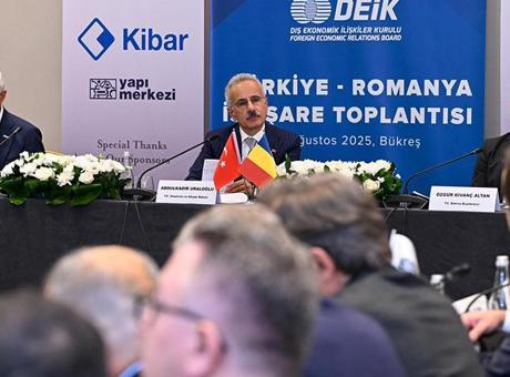 Bakan Uraloğlu, Romanya'da Yuvarlak Masa Toplantısı’na katıldı