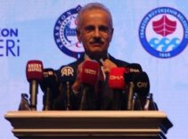Bakan Uraloğlu: Yıllık 10 milyon yolcu kapasiteli yeni bir havalimanı inşa edeceğiz