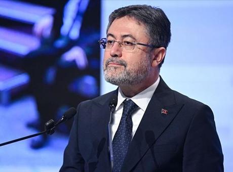 Bakan Yumaklı'dan Emine Erdoğan'ın Melania Trump'a gönderdiği mektuba ilişkin paylaşım