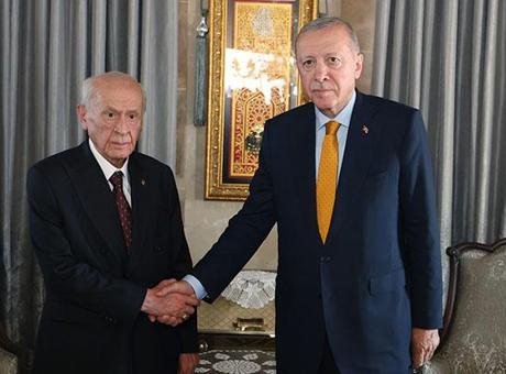 Cumhurbaşkanı Erdoğan ve Bahçeli, Ahlat'ta bir araya geldi