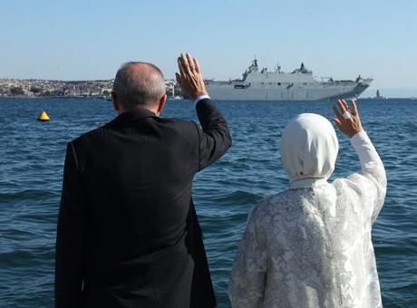 Emine Erdoğan'dan geçit törenine ilişkin paylaşım! 'İstiklal ruhunun birer timsali'