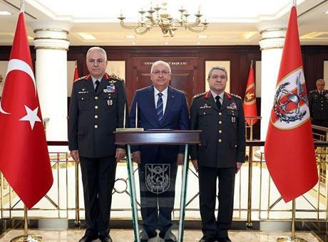 Genelkurmay Başkanlığı'nda devir teslim töreni