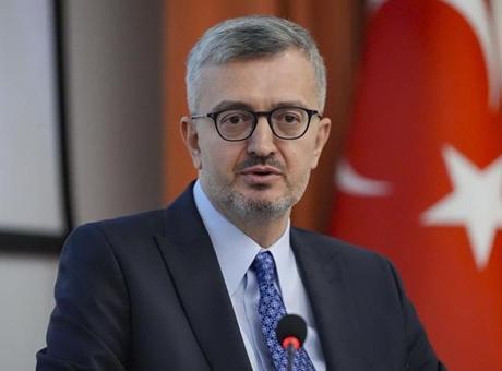 İletişim Başkanı Burhanettin Duran'dan tarihi geçit törenine davet