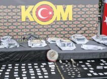 Kapalıçarşı’da kaçak pırlanta operasyonu: 30 tutuklama