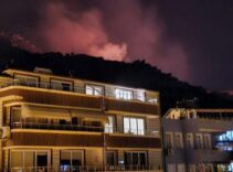 Marmara Adası’nda orman yangını! Ekiplerin alevlerle mücadelesi sürüyor