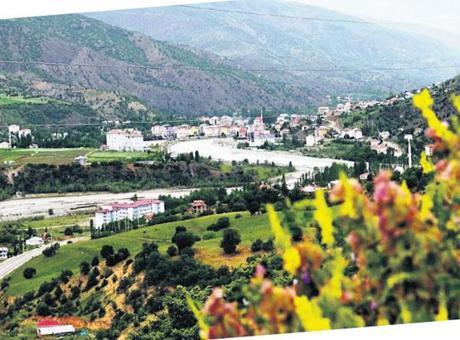 Nüfus az göç çok!