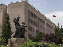Savcıların şifresiyle UYAP'a girip FETÖ dosyalarını kapatan zabıt katibinin yargılanmasına devam edildi
