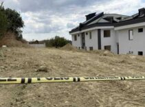 Yer: Büyükçekmece! Villa bahçesinde ceset bulundu: '3-4 ay önce gömülmüş'
