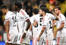 Kayserispor 0-4 Beşiktaş Maç Özeti | Kartal, Kayseri'de rahat kazandı