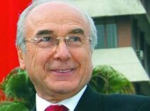 Adana'da 5 dönem başkanlık yapmıştı! Aytaç Durak, uçakta kalp krizi geçirdi