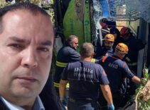 Antalya’da dehşet! Halk otobüsü direksiyon başında fenalaşan şoförün kontrolünden çıktı