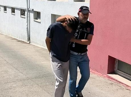 Araçtaki koltuğun altından 5 kilo esrar çıktı! Savunması şoke etti