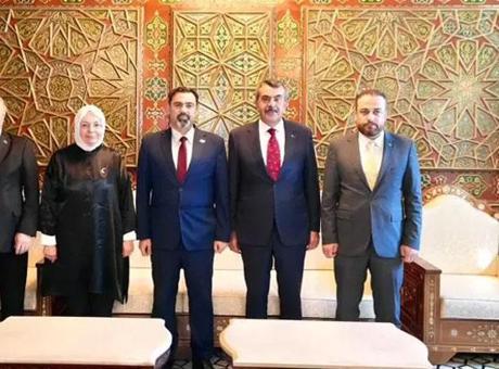 Bakan Tekin, Şam'da Suriyeli mevkidaşlarıyla bir araya geldi