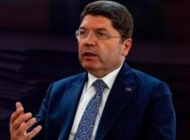 Bakan Tunç'tan CHP İstanbul İl Başkanlığı önünde yaşananlara ilişkin açıklama: Adli soruşturma başlatılmıştır