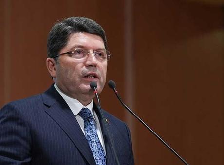 Bakan Tunç'tan CHP İstanbul İl Kongresi'nin iptaliyle ilgili açıklama