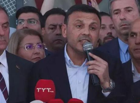 CHP'de İstanbul il yönetim krizi devam ediyor: Gürsel Tekin'in ardından atanan 4 isim de disipline sevk edildi