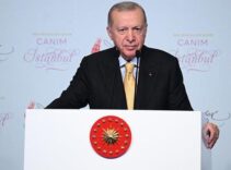 Cumhurbaşkanı Erdoğan: İstanbul sevdamız bitmeyecek