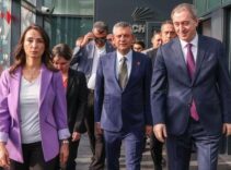 DEM Parti Eş Genel Başkanlarından, CHP Genel Başkanı Özgür Özel'e ziyaret