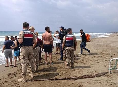 Denizde açığa sürüklenen kardeşlerden biri öldü! Diğerinin durumu ağır