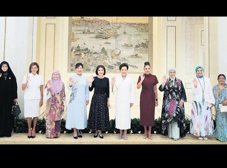 Emine Erdoğan, Çin’de lider eşleri ile bir araya geldi