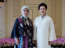 Emine Erdoğan, Şanghay İşbirliği Örgütü Zirvesi’nde lider eşleriyle buluştu