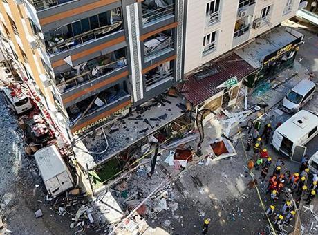 İzmir'de 5 kişinin öldüğü patlamaya ilişkin davada lokanta sahibi tahliye edildi