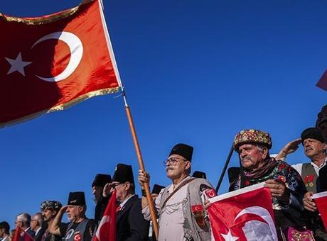 İzmir'in düşman işgalinden kurtuluşunun 103