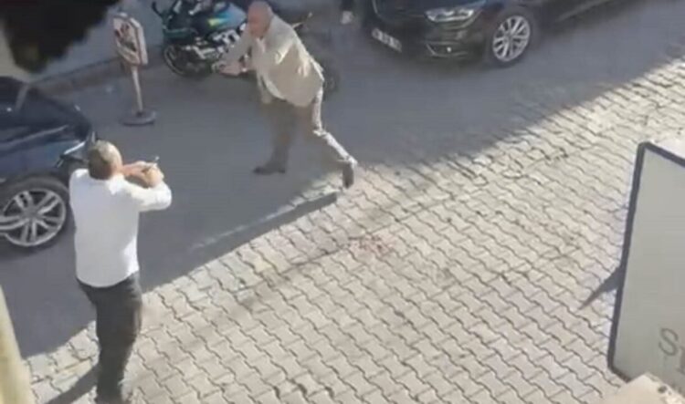 MUŞ’TA 2 KİŞİNİN ÖLDÜĞÜ SİLAHLI KAVGANIN GÖRÜNTÜLERİ ORTAYA ÇIKTI