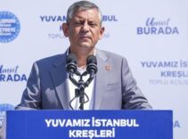 Özel'den Özgür Çelik vurgusu: Hizmet de açsak, hapis de yatsak birlikte