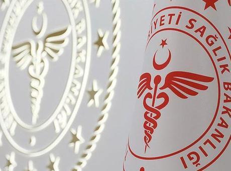 Sağlık Bakanlığından, cinsiyet değişikliğiyle ilgili sağlık kurulu raporlarındaki düzenlemeye ilişkin açıklama