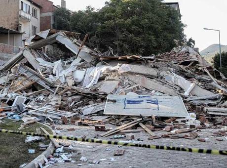Son Dakika Deprem Haberleri: Balıkesir'de 1 ayda 9 bin deprem! Prof. Dr