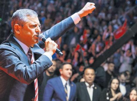 'Tarihi yanılgı içindesiniz'