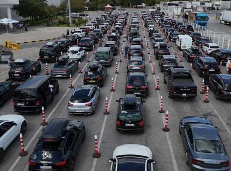 Yıllık izin bitti, gözler arkada kaldı: 'Bir ay çalış araba al dönemi bitti’