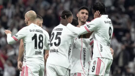Beşiktaş, erteleme maçında Konyaspor'a konuk olacak
