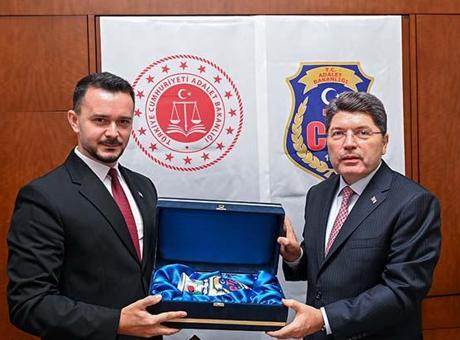 Adalet Bakanı Tunç, Bosna Hersek Adalet Bakan Yardımcısı Mahmuzic'i kabul etti