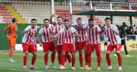 Boluspor'dan evinde 4 gollü galibiyet!