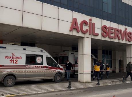 İlaç fabrikasında patlama: Kimyasal reaksiyon 4 işçiyi hastanelik etti