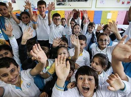Şanlıurfa'da sağanak yağmurlar nedeniyle eğitime ara verildi