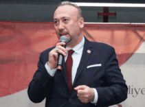Son dakika: Uşak Belediye Başkanı Özkan Yalım gözaltına alındı