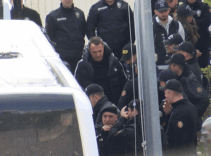 Ünlülere yönelik uyuşturucu soruşturması! Şüpheliler Adli Tıp Kurumu'na getirildi