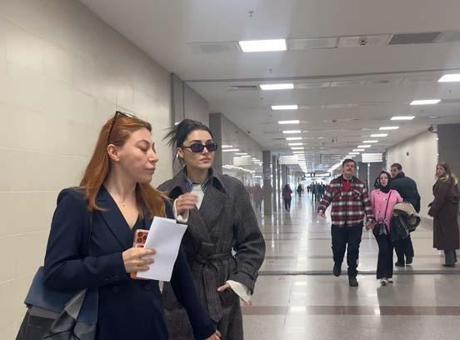 ‘Uyuşturucu’ soruşturmasında Hande Erçel Adli Tıp Kurumu’nda