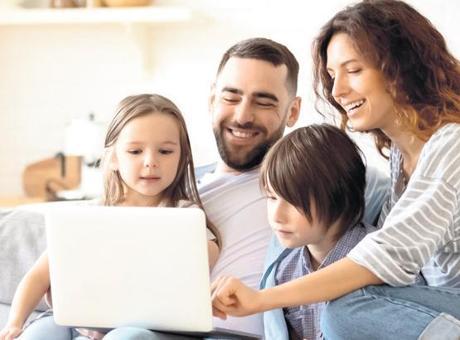 Dijital ebeveyn her eve lazım