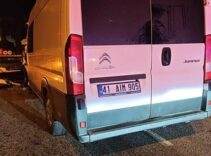 Edirne’de panelvan tıra arkadan çarptı: 1 ölü, 1 yaralı! Kaza anı kamerada