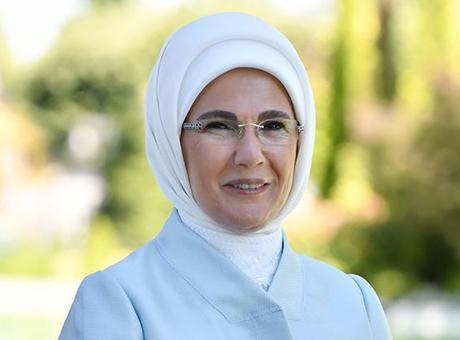 Emine Erdoğan’dan 23 Nisan mesajı: Çocuklar hayal kurdukça Türkiye daha da büyüyecek