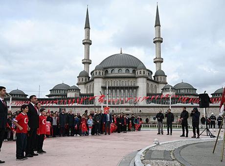 İstanbul'da 23 Nisan Ulusal Egemenlik ve Çocuk Bayramı coşkusu